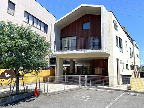 認定こども園アカシヤ保育園
