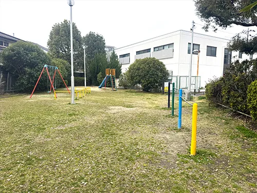 上野坂2丁目公園